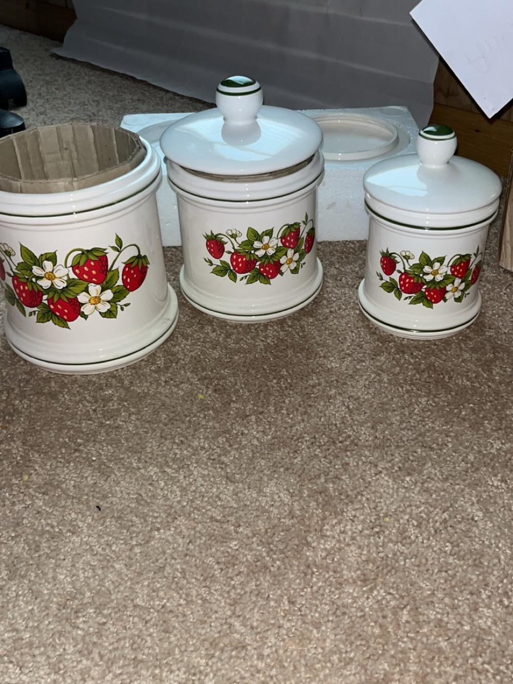 Fine Ceramic Strawberry Canister Set – White with Red Strawberry Decal - Picture 4 of 4